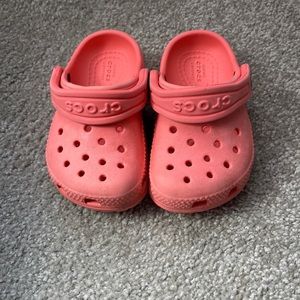 Crocs toddler girl 4C - Coral